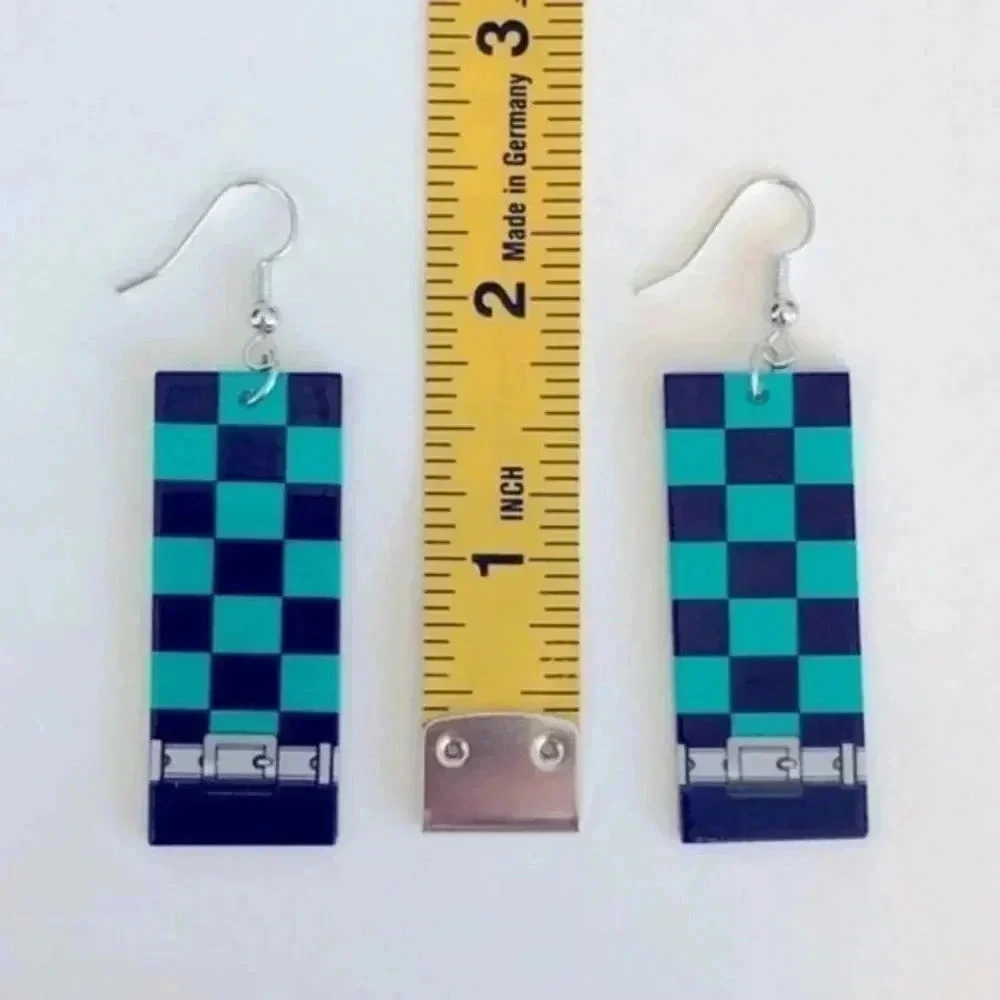 Retro Pop Asian Anime Style Rectangle Resin Earrings 1 NWT